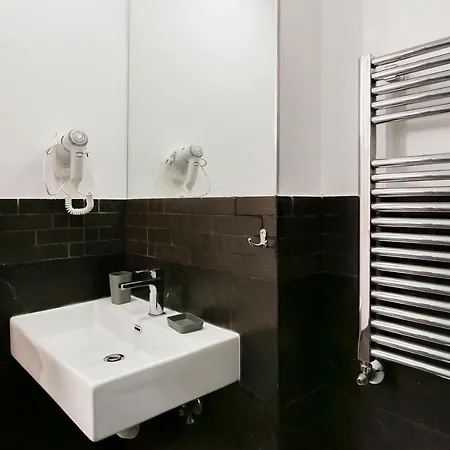 Konukevi Dm69 - Termini Monti Crossroads Roma