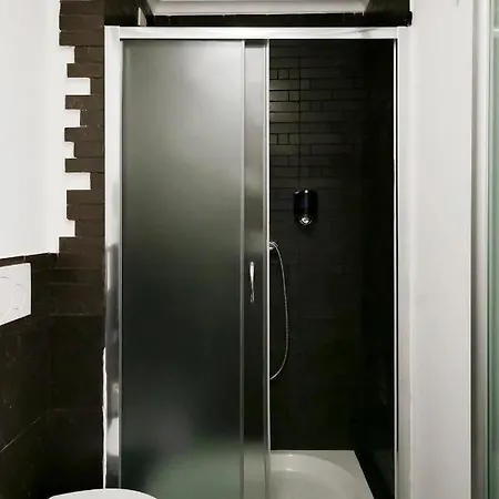 Konukevi Dm69 - Termini Monti Crossroads