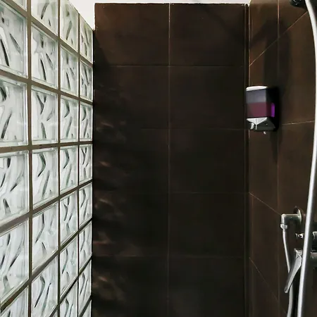 Dm69 - Termini Monti Crossroads Konukevi 4*